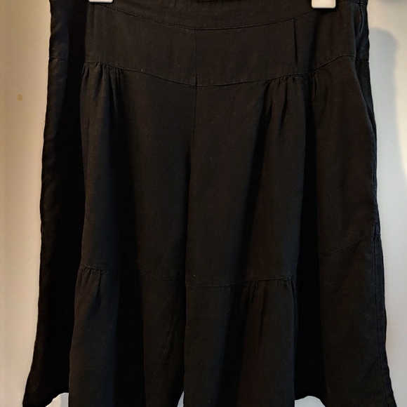Romy Ruffle Skort Culottes - Picture 2 of 4
